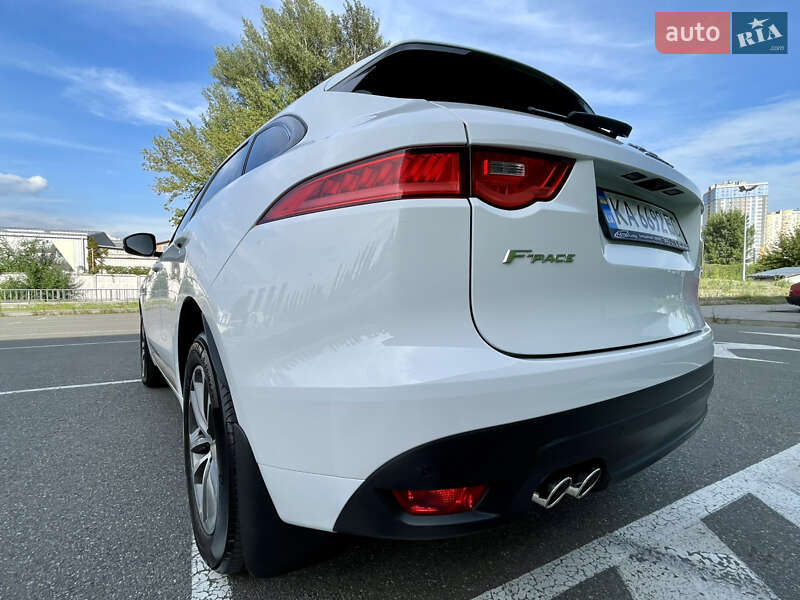 Внедорожник / Кроссовер Jaguar F-Pace 2020 в Киеве
