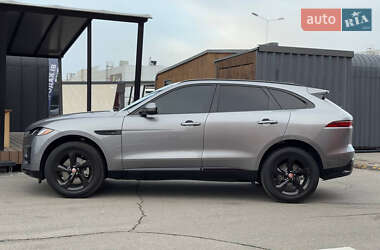 Внедорожник / Кроссовер Jaguar F-Pace 2023 в 