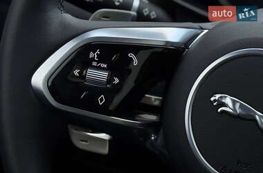 Внедорожник / Кроссовер Jaguar F-Pace 2023 в 
