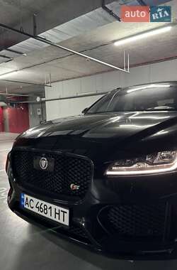 Внедорожник / Кроссовер Jaguar F-Pace 2016 в 