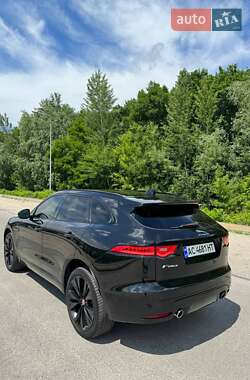Внедорожник / Кроссовер Jaguar F-Pace 2016 в 