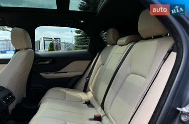 Внедорожник / Кроссовер Jaguar F-Pace 2017 в 
