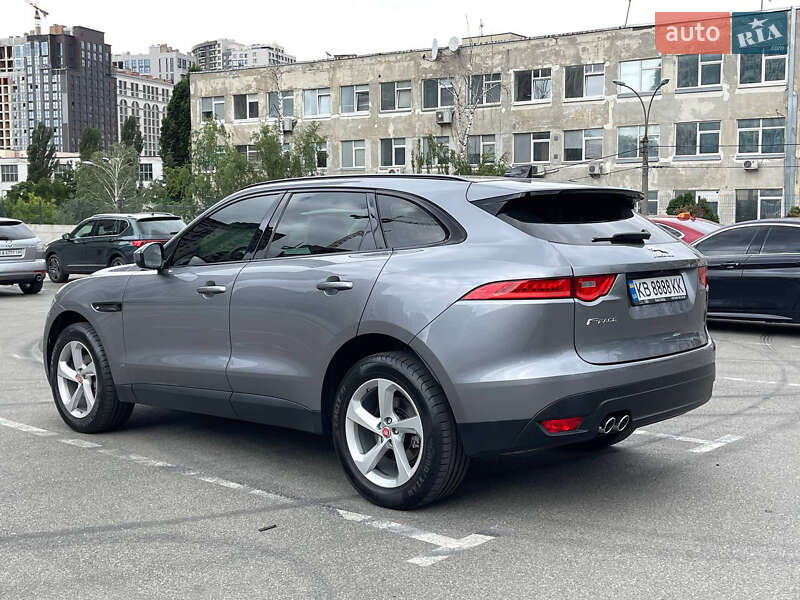 Внедорожник / Кроссовер Jaguar F-Pace 2020 в Киеве