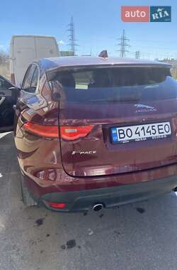 Внедорожник / Кроссовер Jaguar F-Pace 2016 в 