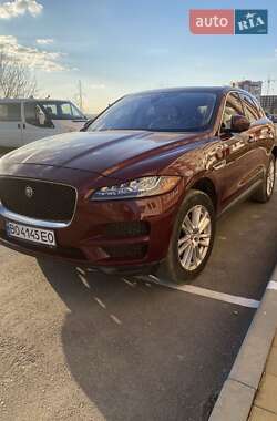 Внедорожник / Кроссовер Jaguar F-Pace 2016 в 
