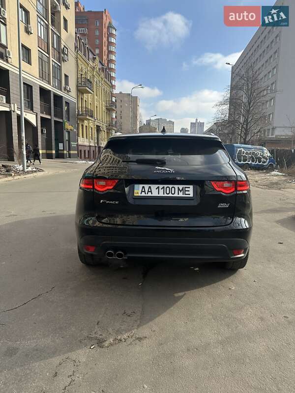 Внедорожник / Кроссовер Jaguar F-Pace 2016 в Киеве