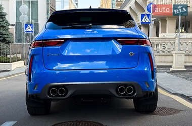Внедорожник / Кроссовер Jaguar F-Pace 2021 в 