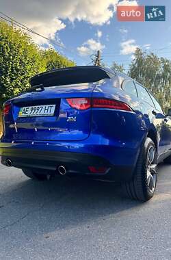 Внедорожник / Кроссовер Jaguar F-Pace 2018 в 