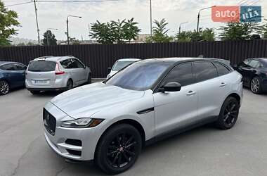 Позашляховик / Кросовер Jaguar F-Pace 2018 в 