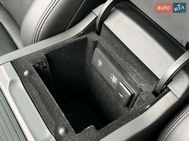 Позашляховик / Кросовер Jaguar F-Pace 2021 в Нововолинську