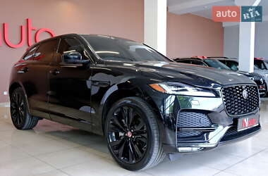 Внедорожник / Кроссовер Jaguar F-Pace 2021 в 
