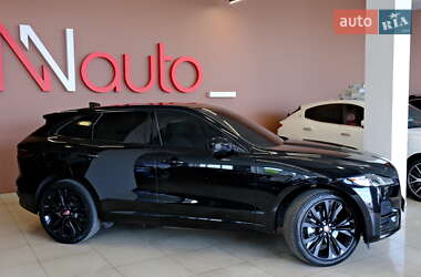 Внедорожник / Кроссовер Jaguar F-Pace 2021 в 