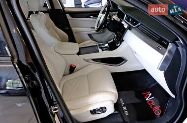 Внедорожник / Кроссовер Jaguar F-Pace 2021 в 