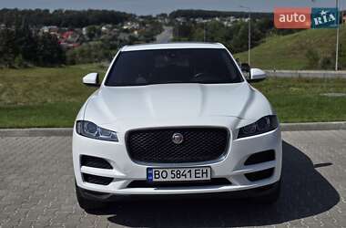 Внедорожник / Кроссовер Jaguar F-Pace 2017 в 