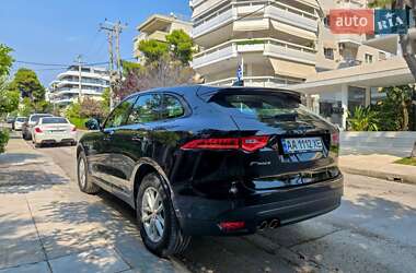 Внедорожник / Кроссовер Jaguar F-Pace 2017 в 