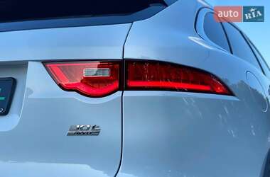 Внедорожник / Кроссовер Jaguar F-Pace 2017 в 