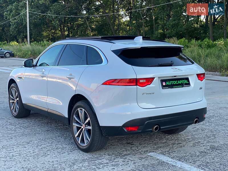 Внедорожник / Кроссовер Jaguar F-Pace 2017 в Киеве