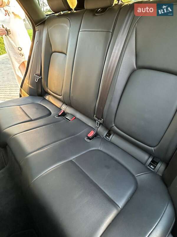 Позашляховик / Кросовер Jaguar F-Pace 2017 в Ірпені фото 30 Позашляховик / Кросовер Jaguar F-Pace 2017 в Ірпені