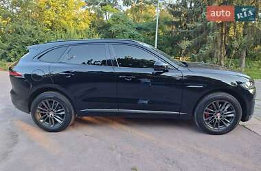 Внедорожник / Кроссовер Jaguar F-Pace 2017 в 