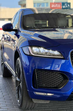 Внедорожник / Кроссовер Jaguar F-Pace 2018 в 