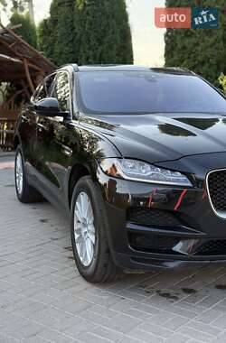 Внедорожник / Кроссовер Jaguar F-Pace 2017 в 