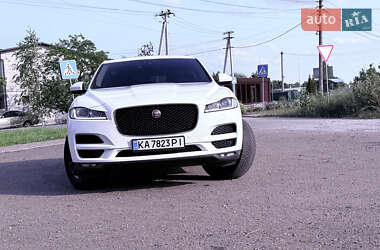 Внедорожник / Кроссовер Jaguar F-Pace 2017 в 