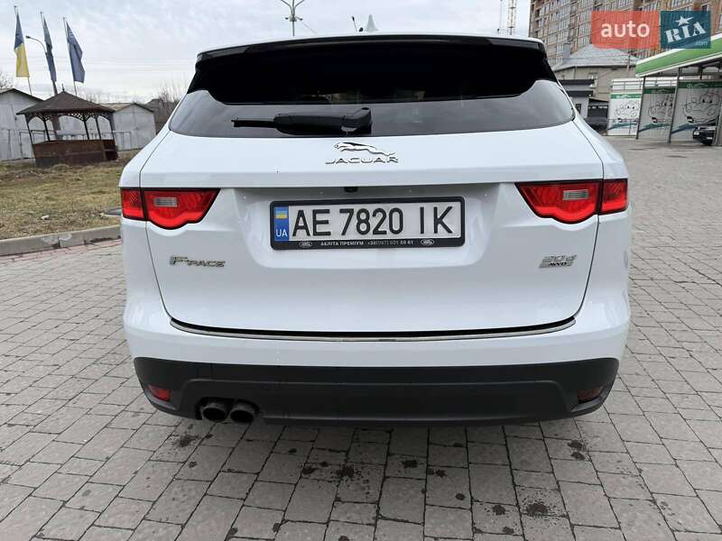Позашляховик / Кросовер Jaguar F-Pace 2016 в Києві фото 5 Позашляховик / Кросовер Jaguar F-Pace 2016 в Києві