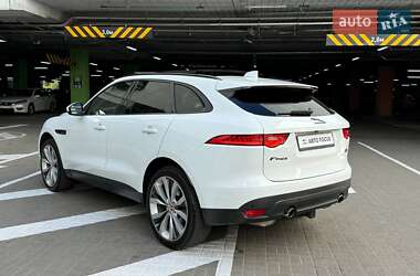 Внедорожник / Кроссовер Jaguar F-Pace 2018 в 