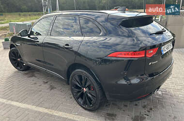 Позашляховик / Кросовер Jaguar F-Pace 2016 в 