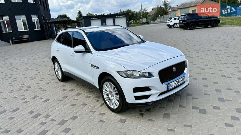 Внедорожник / Кроссовер Jaguar F-Pace 2017 в 