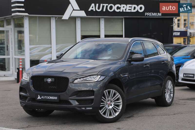 Позашляховик / Кросовер Jaguar F-Pace 2015 в 