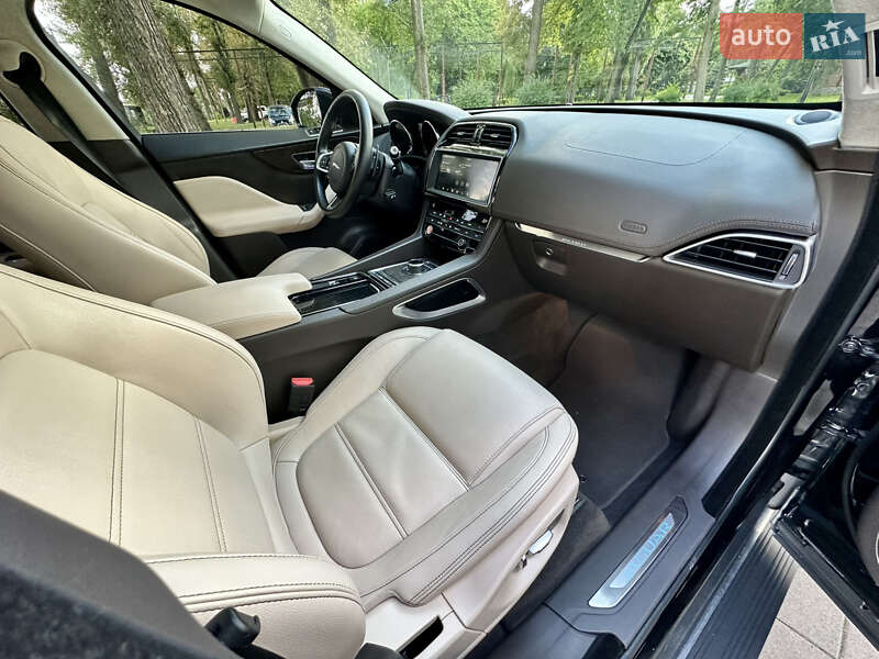 Позашляховик / Кросовер Jaguar F-Pace 2020 в Києві фото 23 Позашляховик / Кросовер Jaguar F-Pace 2020 в Києві