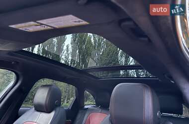 Внедорожник / Кроссовер Jaguar F-Pace 2018 в 