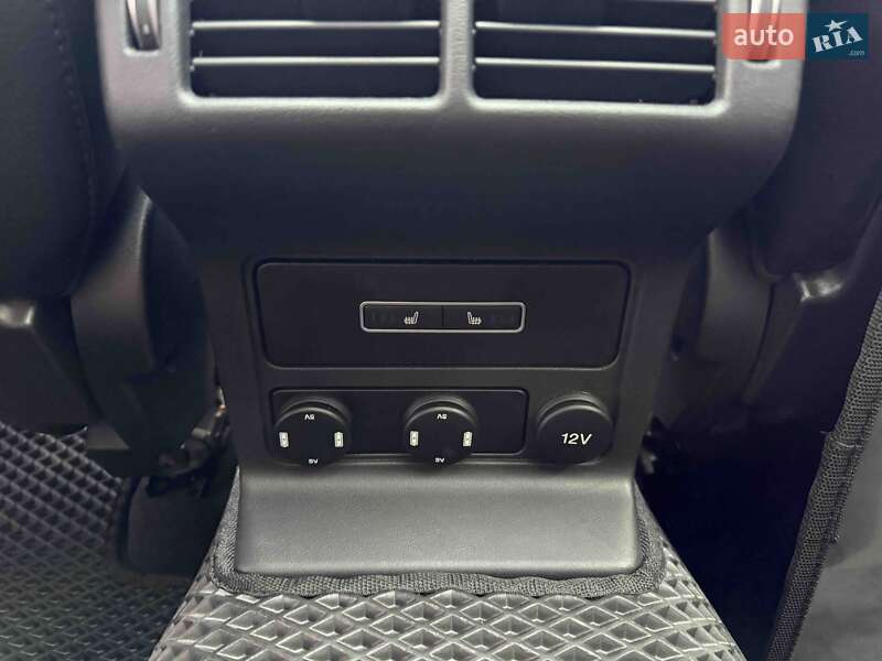 Внедорожник / Кроссовер Jaguar F-Pace 2016 в Львове фото 37 Внедорожник / Кроссовер Jaguar F-Pace 2016 в Львове