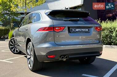 Внедорожник / Кроссовер Jaguar F-Pace 2017 в 