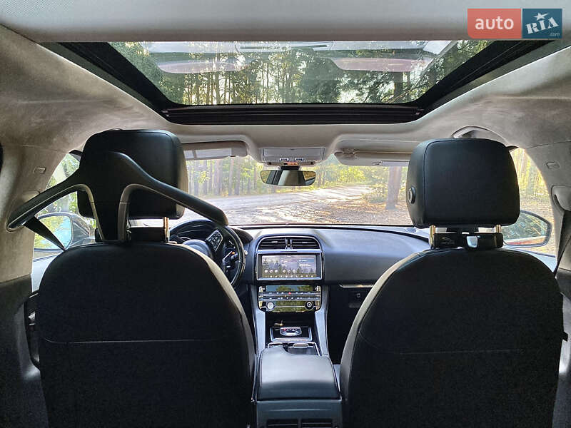 Позашляховик / Кросовер Jaguar F-Pace 2018 в Києві фото 11 Позашляховик / Кросовер Jaguar F-Pace 2018 в Києві