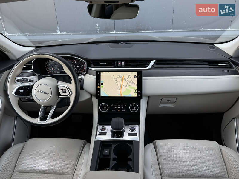 Внедорожник / Кроссовер Jaguar F-Pace 2021 в Киеве