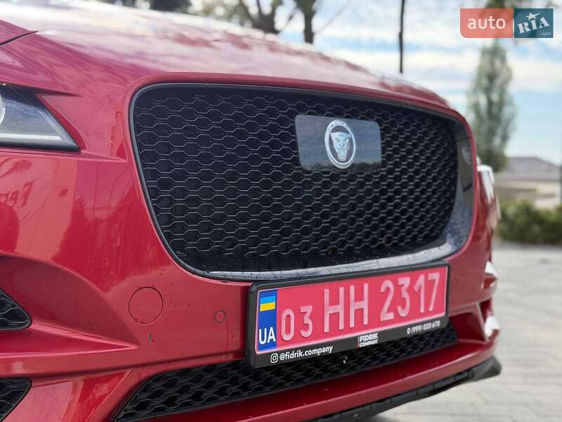 Позашляховик / Кросовер Jaguar F-Pace 2019 в Луцьку