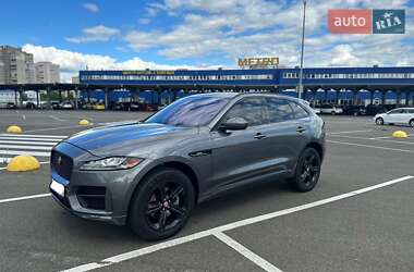 Позашляховик / Кросовер Jaguar F-Pace 2016 в 
