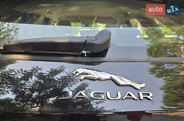 Позашляховик / Кросовер Jaguar F-Pace 2017 в 