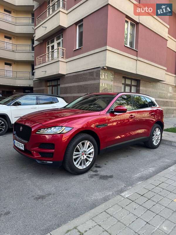Внедорожник / Кроссовер Jaguar F-Pace 2016 в Киеве