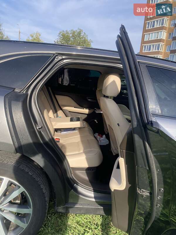 Позашляховик / Кросовер Jaguar F-Pace 2016 в Хмельницькому фото 42 Позашляховик / Кросовер Jaguar F-Pace 2016 в Хмельницькому