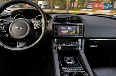Внедорожник / Кроссовер Jaguar F-Pace 2017 в Кременчуге