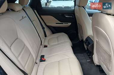 Внедорожник / Кроссовер Jaguar F-Pace 2018 в 