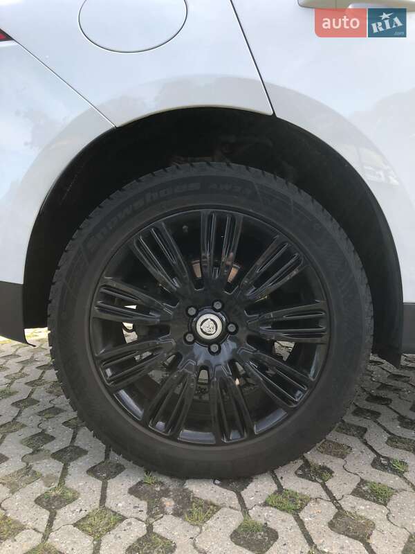 Позашляховик / Кросовер Jaguar F-Pace 2016 в Герці