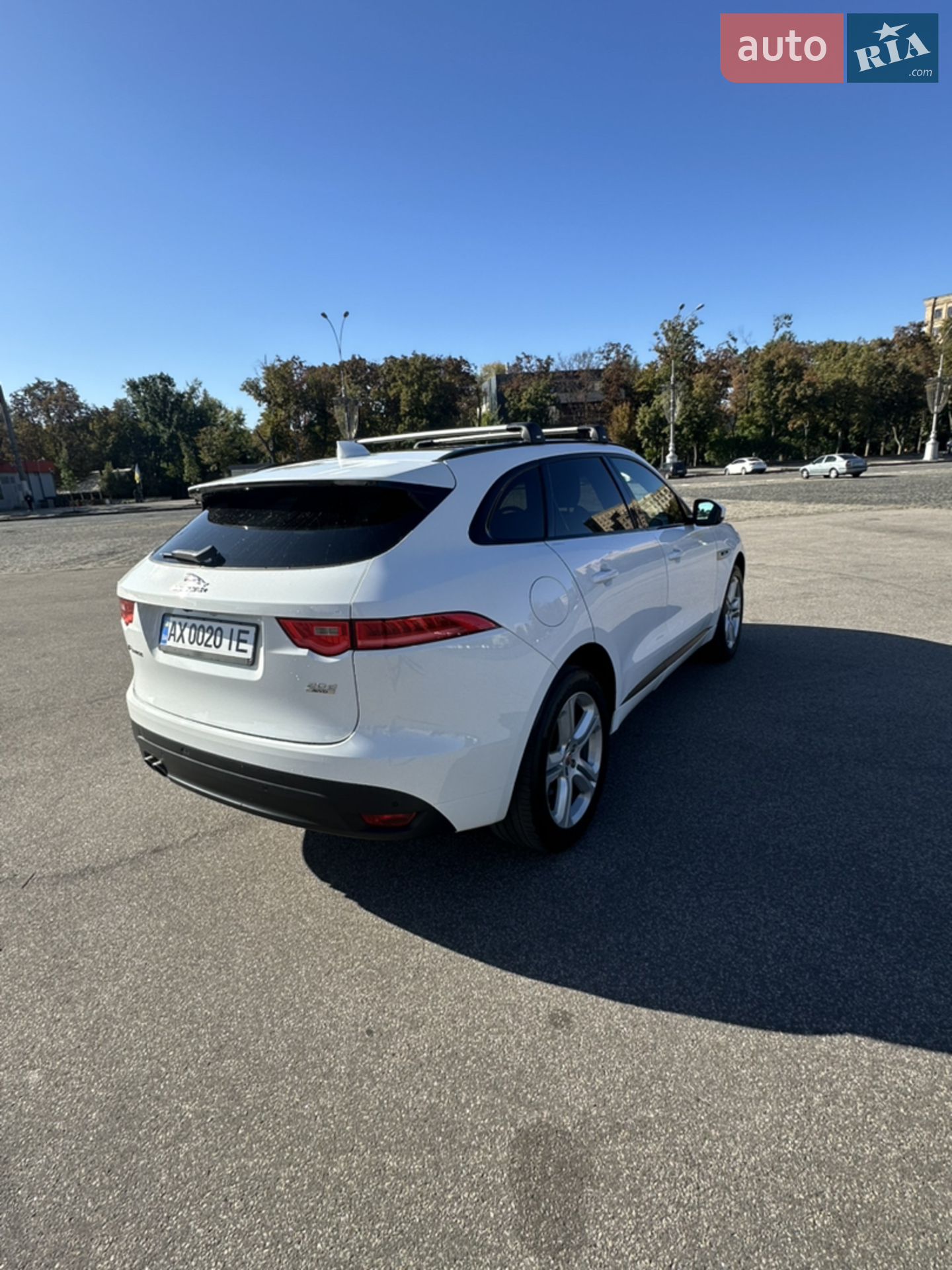 2017 Jaguar F-Pace - мініатюра 4