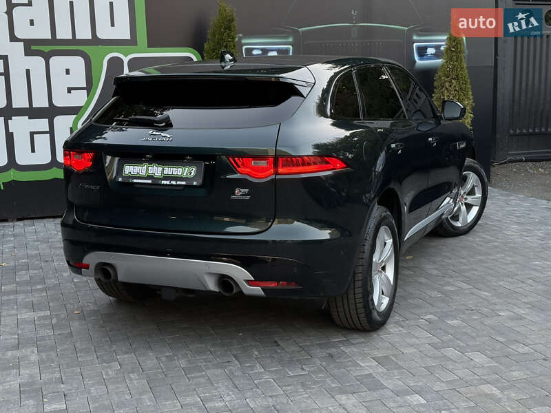 Позашляховик / Кросовер Jaguar F-Pace 2016 в Києві