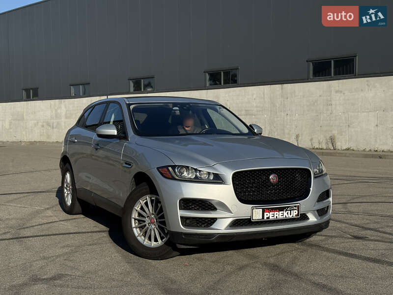 Позашляховик / Кросовер Jaguar F-Pace 2017 в 