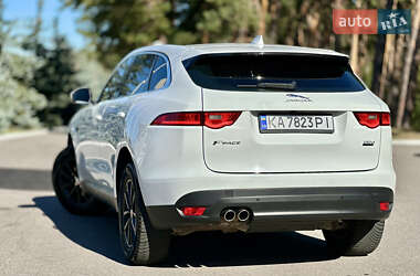 Позашляховик / Кросовер Jaguar F-Pace 2017 в 