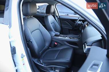 Внедорожник / Кроссовер Jaguar F-Pace 2018 в 